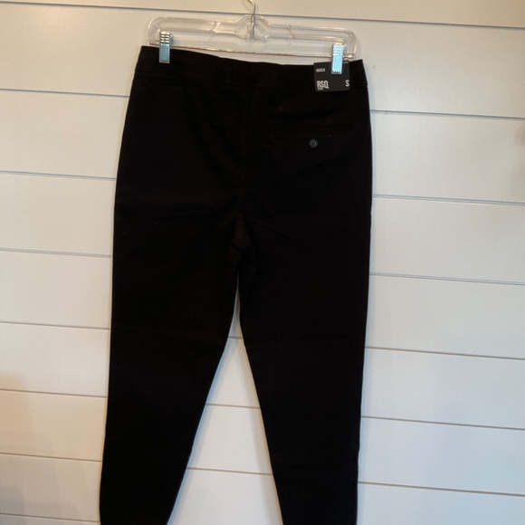 #554 NWT RSQ BLACK JEAN JOGGERS MENS SIZE: SMALL - Picture 2 of 2